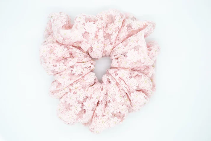 Lace Cloud Scrunchie-pink